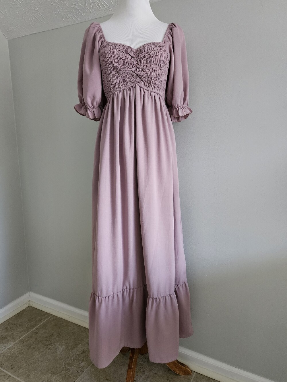 Polagram | Smocked Bodice Midi Dress in Dusty Mauve